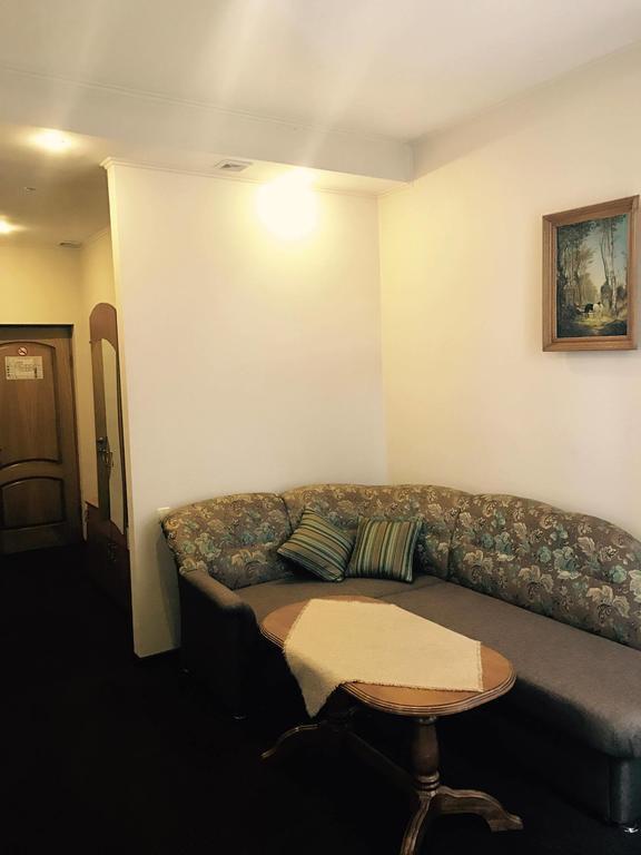 Central Hotel Soroca Luaran gambar